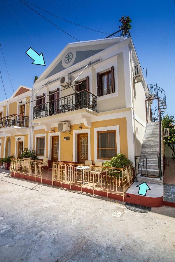 Elion Vila *